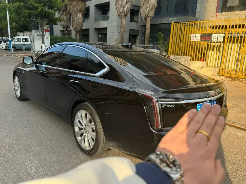 2023 Cadillac CT6 2.0T 237HP L4 10AT,autocango,china used car exporter,china ev exporter,chinese used car exporter,chinese used ev exporter