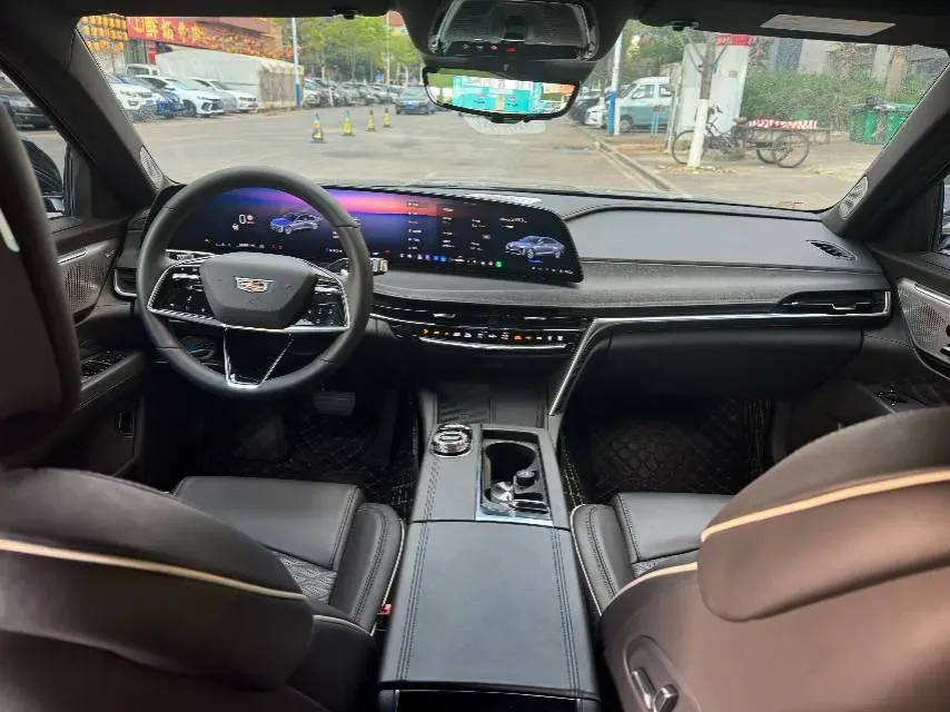 2023 Cadillac CT6 2.0T 237HP L4 10AT,autocango,china used car exporter,china ev exporter,chinese used car exporter,chinese used ev exporter