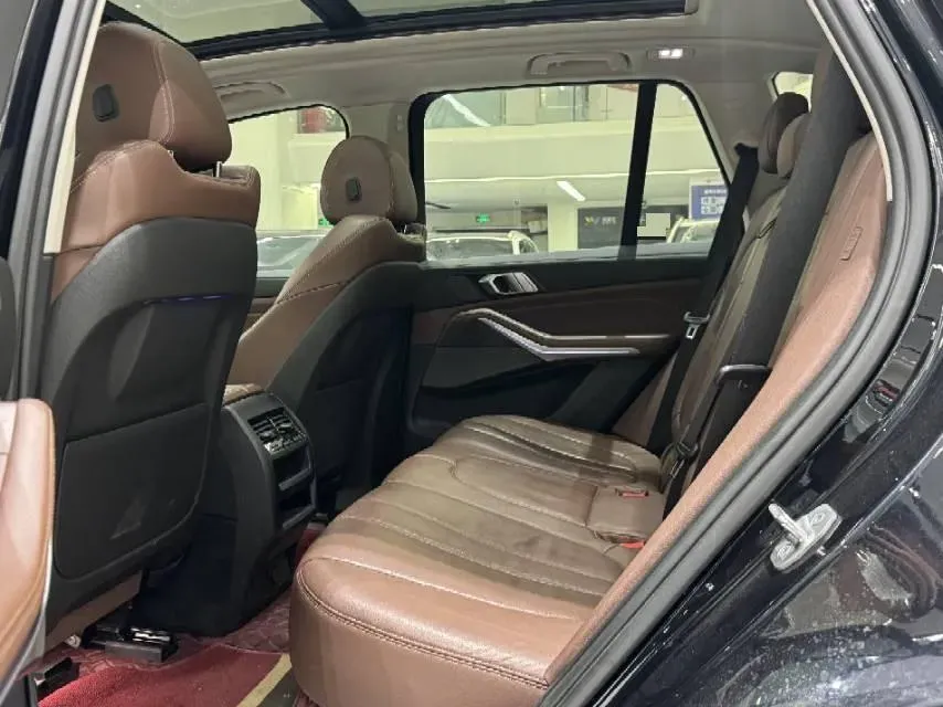 2020 BMW X5 3.0T 340HP L6 8AT,autocango,china used car exporter,china ev exporter,chinese used car exporter,chinese used ev exporter