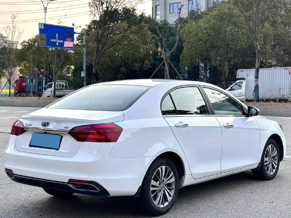 2018 Geely Emgrand 1.5L 109HP L4 5MT,autocango,china used car exporter,china ev exporter,chinese used car exporter,chinese used ev exporter