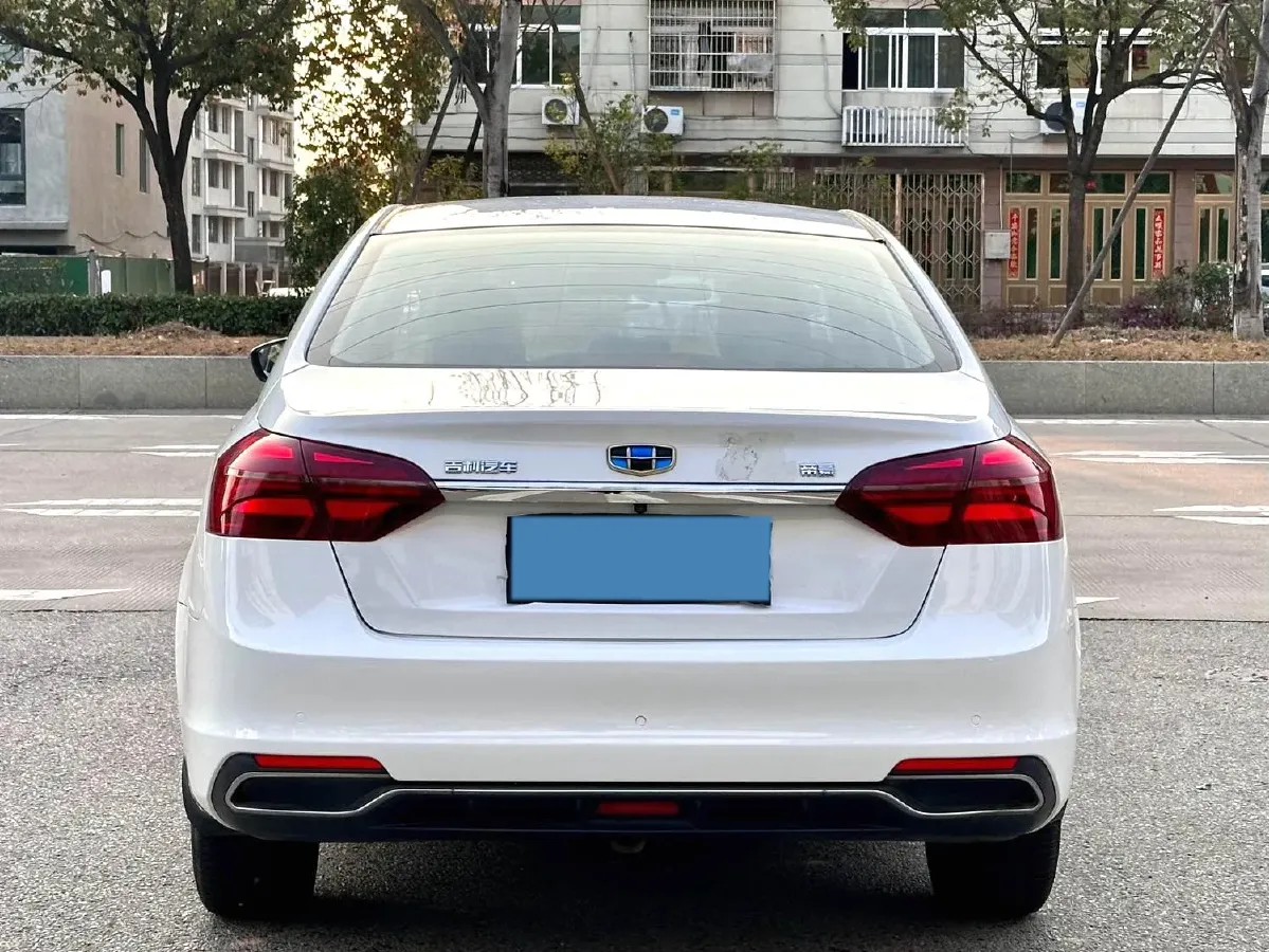 2018 Geely Emgrand 1.5L 109HP L4 5MT,autocango,china used car exporter,china ev exporter,chinese used car exporter,chinese used ev exporter