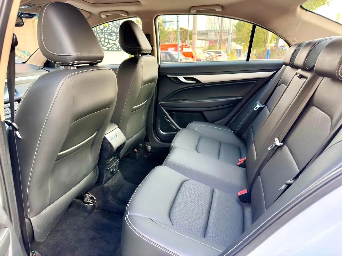 2018 Geely Emgrand 1.5L 109HP L4 5MT,autocango,china used car exporter,china ev exporter,chinese used car exporter,chinese used ev exporter