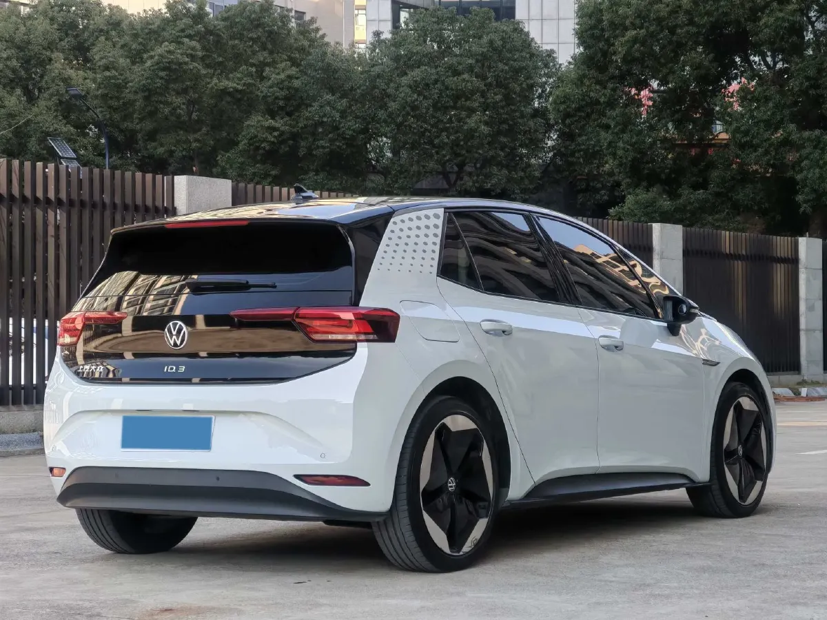 2023 Volkswagen ID.3 BEV 52.8KWH,autocango,china used car exporter,china ev exporter,chinese used car exporter,chinese used ev exporter