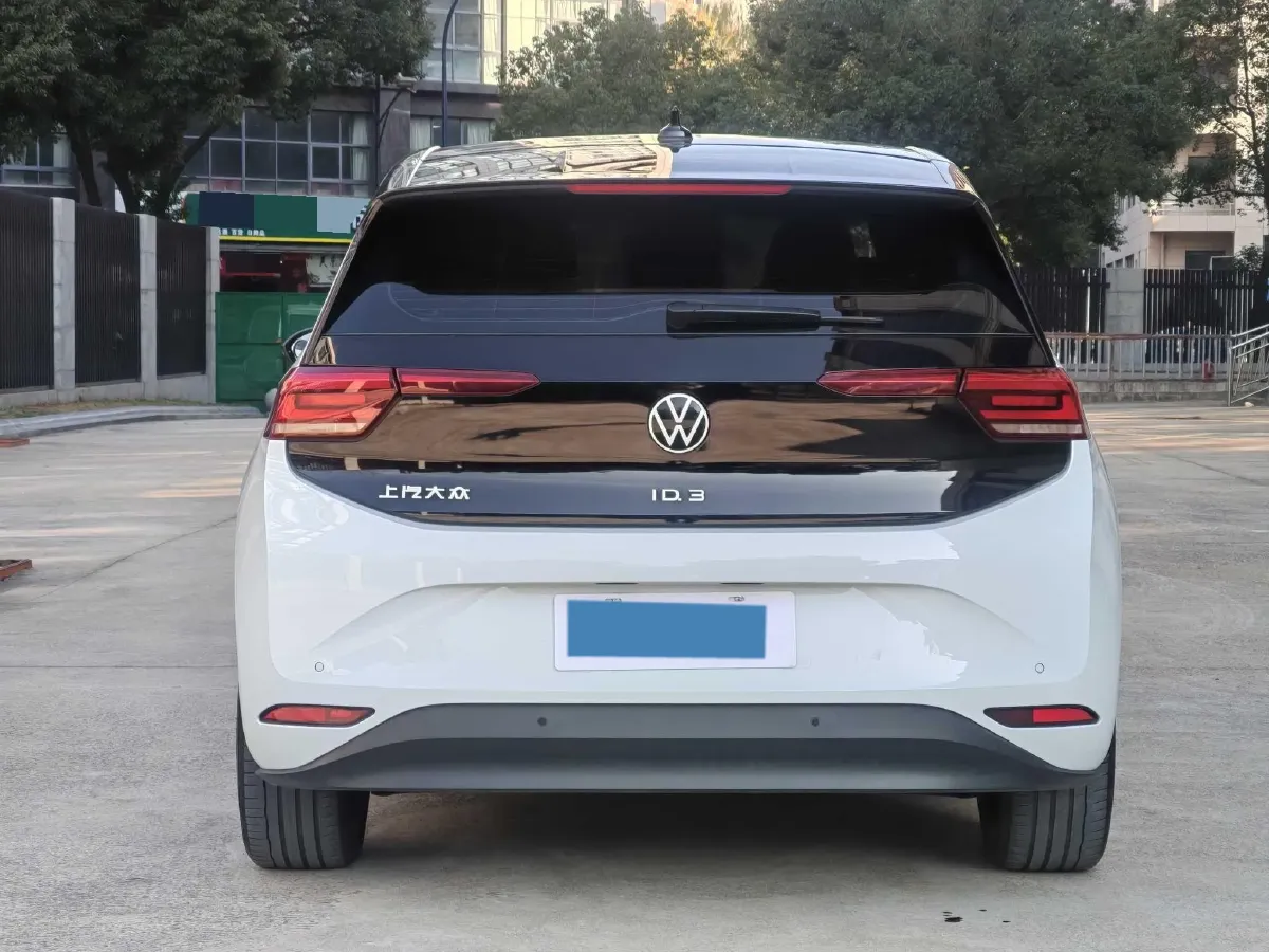 2023 Volkswagen ID.3 BEV 52.8KWH,autocango,china used car exporter,china ev exporter,chinese used car exporter,chinese used ev exporter