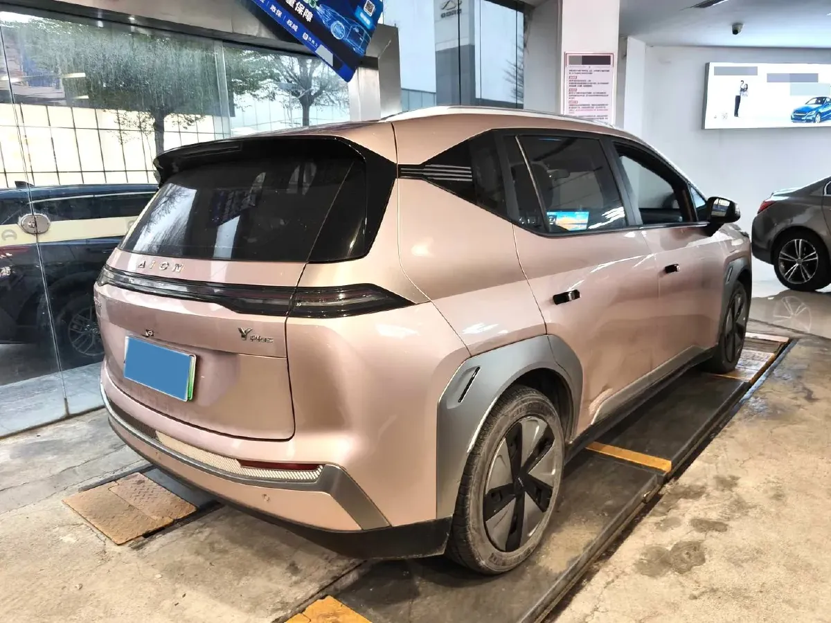 2023 GAC Trumpchi GS4 1.5T 177HP L4 6AT,autocango,china used car exporter,china ev exporter,chinese used car exporter,chinese used ev exporter
