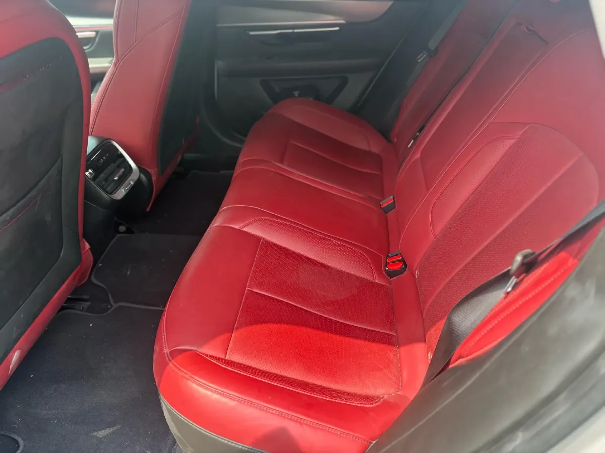 2023 Xpeng P7 BEV 86.2KWH,autocango,china used car exporter,china ev exporter,chinese used car exporter,chinese used ev exporter