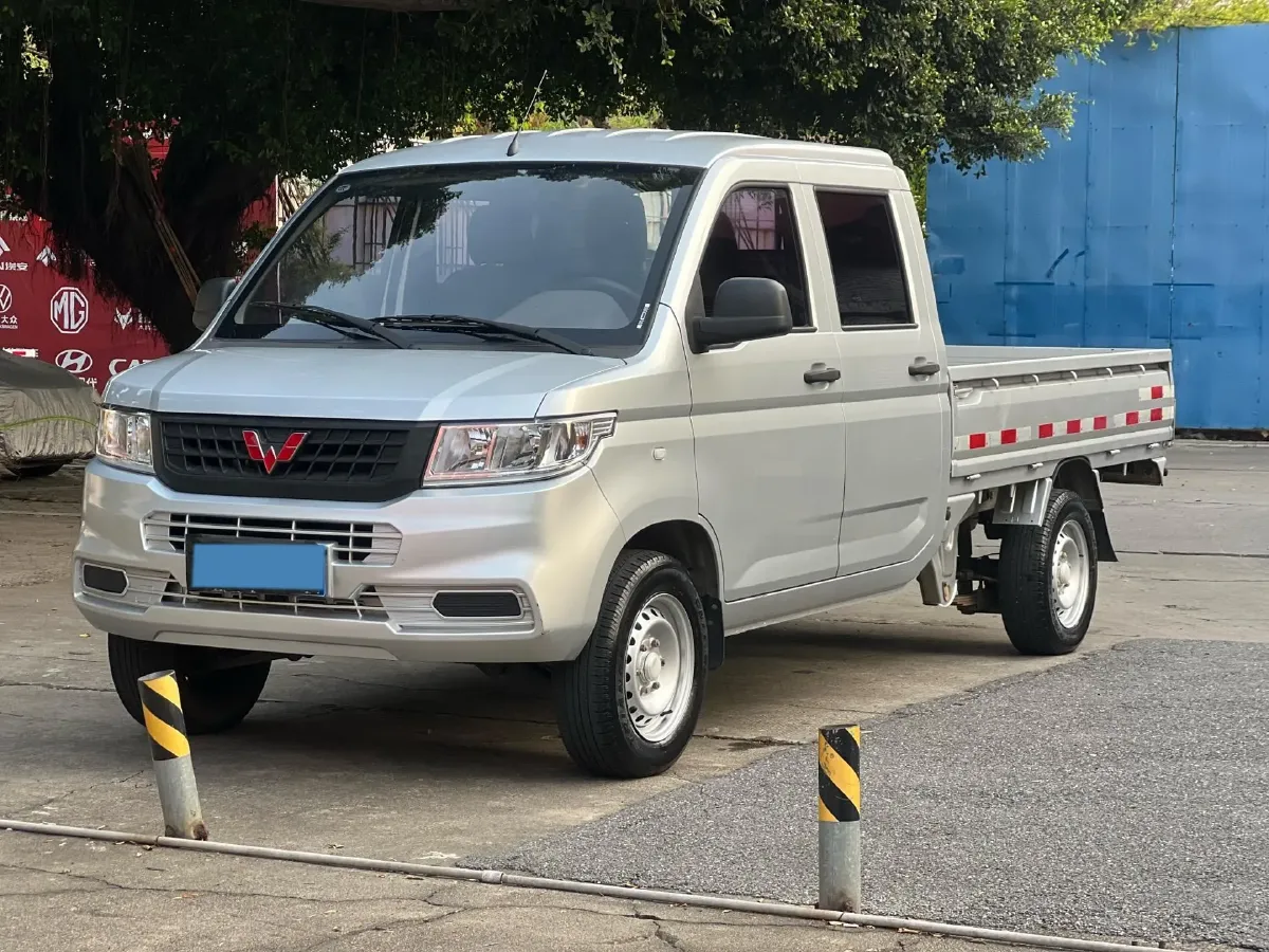 2021 ChangAn Kaicene ShenQi T30 1.6L 122HP L4 5MT,autocango,china used car exporter,china ev exporter,chinese used car exporter,chinese used ev exporter