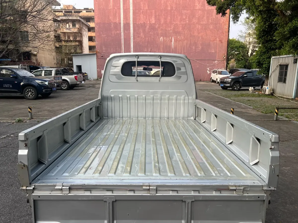 2021 ChangAn Kaicene ShenQi T30 1.6L 122HP L4 5MT,autocango,china used car exporter,china ev exporter,chinese used car exporter,chinese used ev exporter