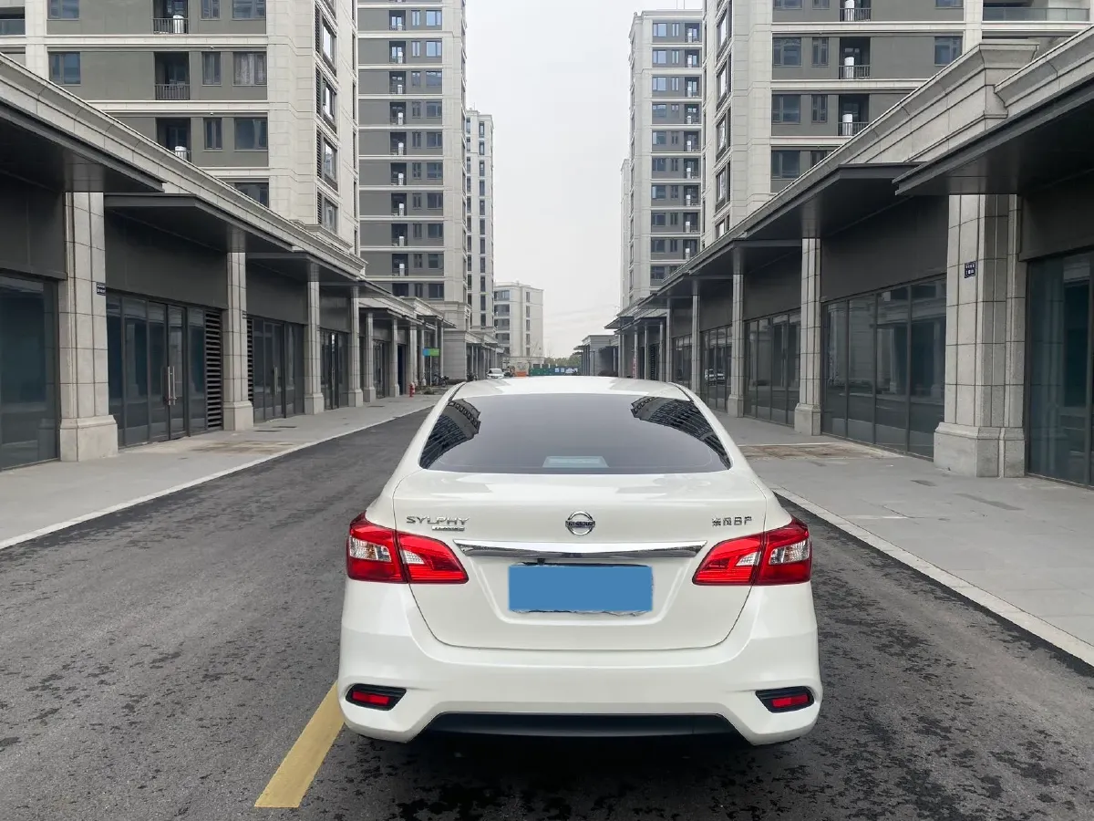 2022 Nissan Sylphy 1.6L 122HP L4 CVT,autocango,china used car exporter,china ev exporter,chinese used car exporter,chinese used ev exporter
