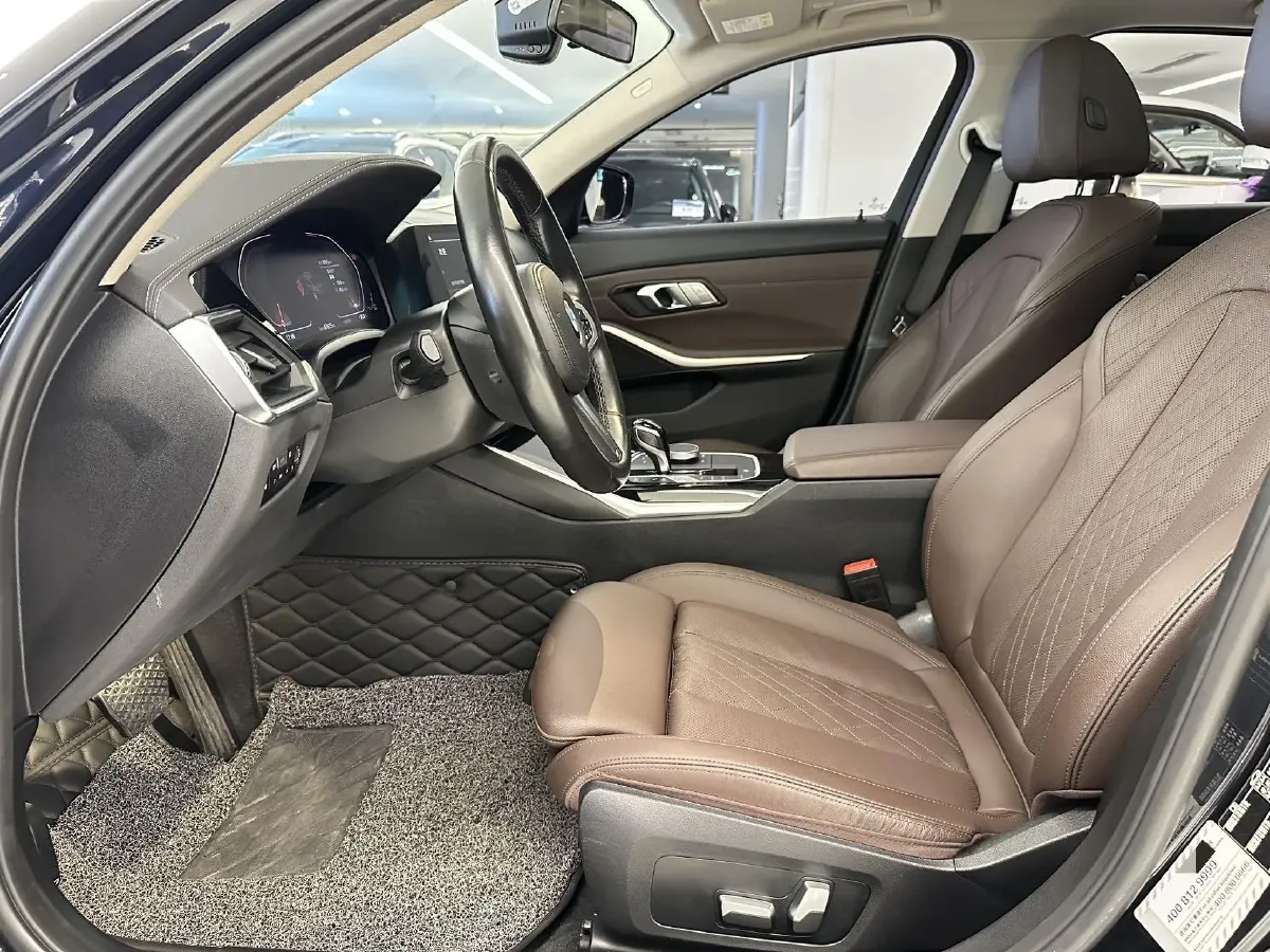 2022 BMW 3 Series 2.0T 156HP L4 8AT,autocango,china used car exporter,china ev exporter,chinese used car exporter,chinese used ev exporter