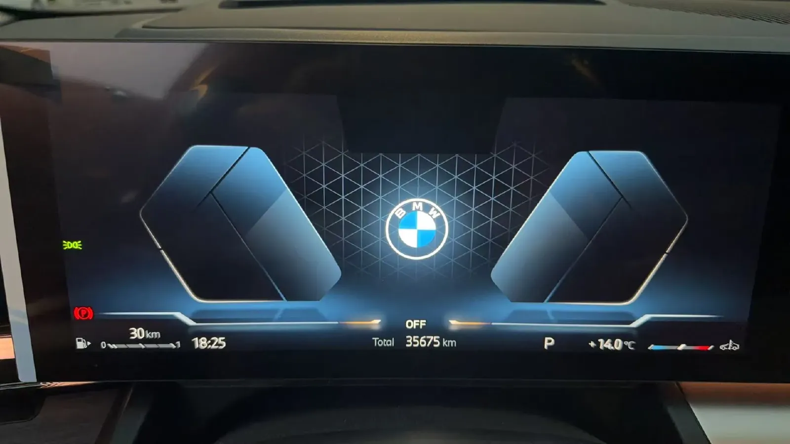 2024 BMW 5 Series 2.0T 258HP L4 8AT,autocango,china used car exporter,china ev exporter,chinese used car exporter,chinese used ev exporter