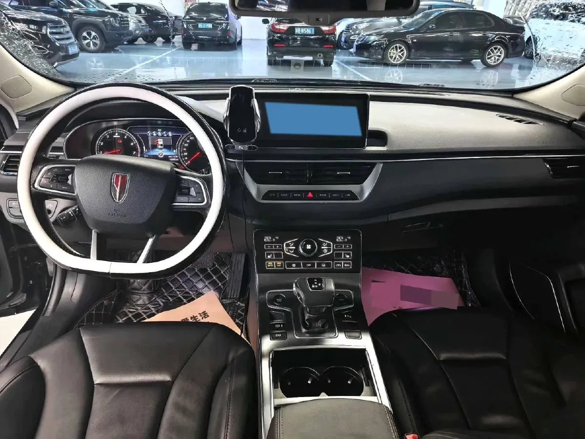 2020 HongQi H5 1.8T 197HP L4 6AT,autocango,china used car exporter,china ev exporter,chinese used car exporter,chinese used ev exporter