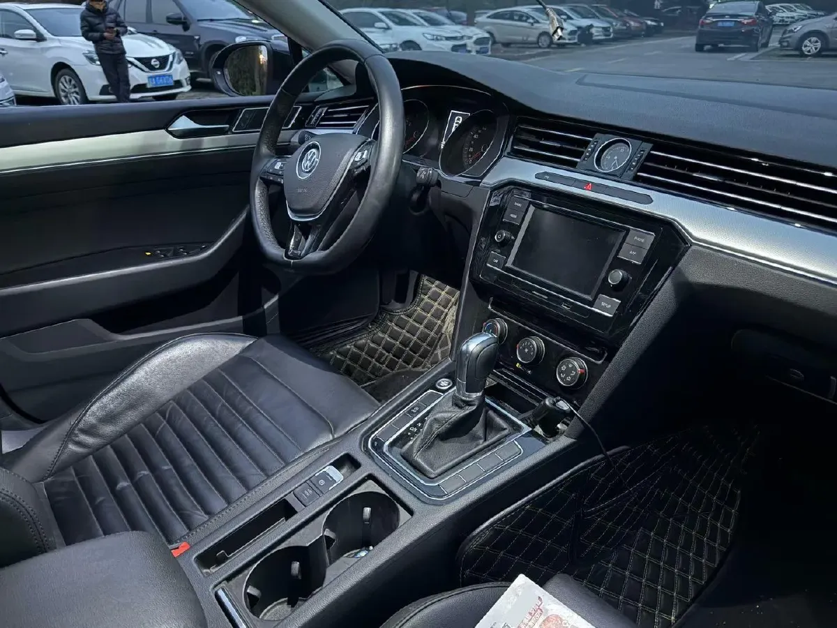 2019 Chevrolet Malibu XL 2.0T 241HP L4 9AT,autocango,china used car exporter,china ev exporter,chinese used car exporter,chinese used ev exporter