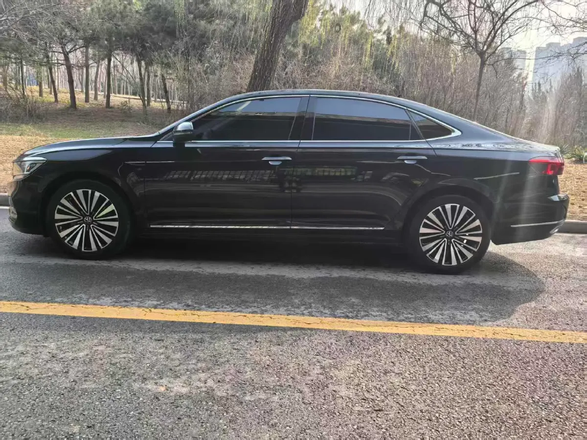 2020 Volkswagen Passat 2.0T 186HP L4 7DCT,autocango,china used car exporter,china ev exporter,chinese used car exporter,chinese used ev exporter