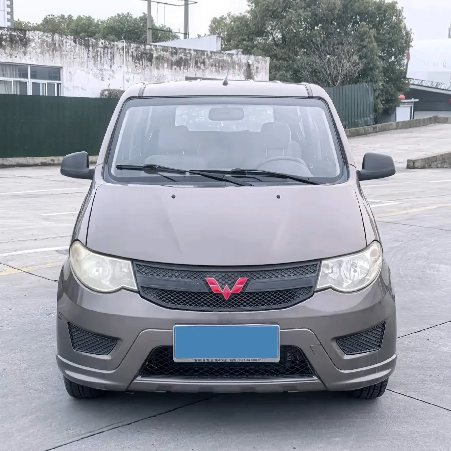 2018 WuLing HongGuang 1.2L 82HP L4 5MT,autocango,china used car exporter,china ev exporter,chinese used car exporter,chinese used ev exporter