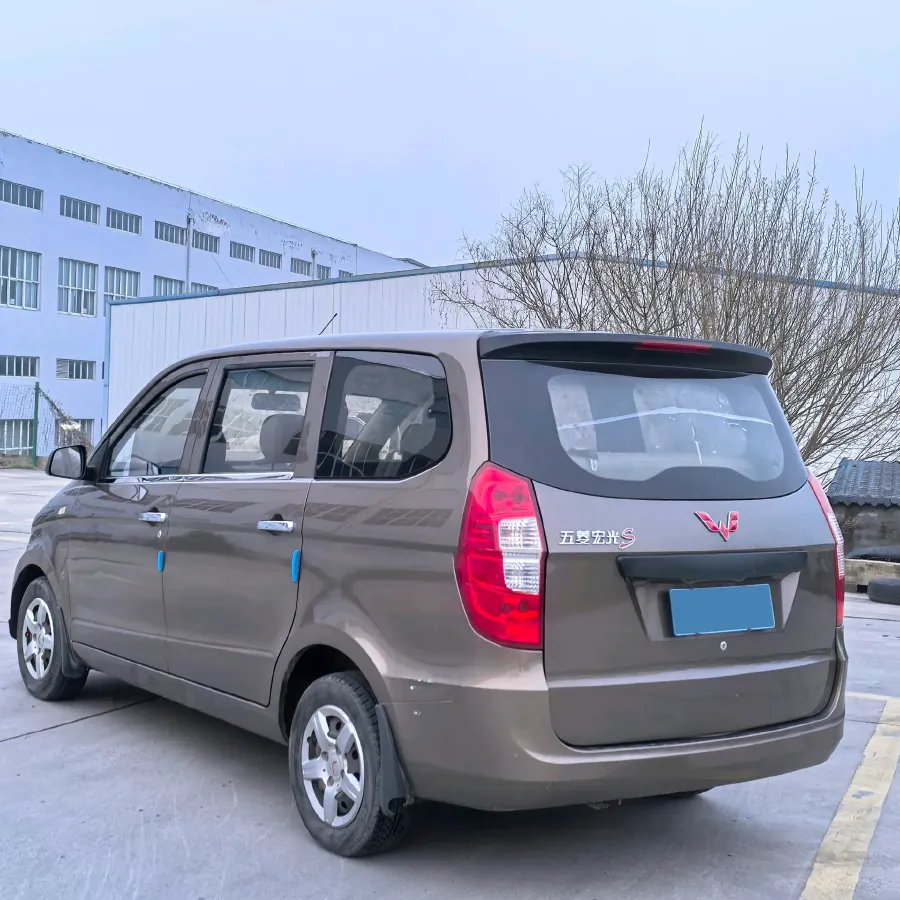2018 WuLing HongGuang 1.2L 82HP L4 5MT,autocango,china used car exporter,china ev exporter,chinese used car exporter,chinese used ev exporter
