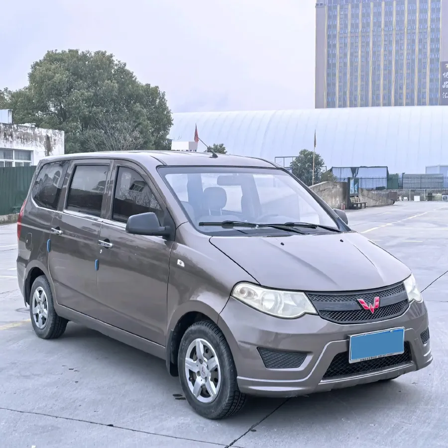 2018 WuLing HongGuang 1.2L 82HP L4 5MT,autocango,china used car exporter,china ev exporter,chinese used car exporter,chinese used ev exporter