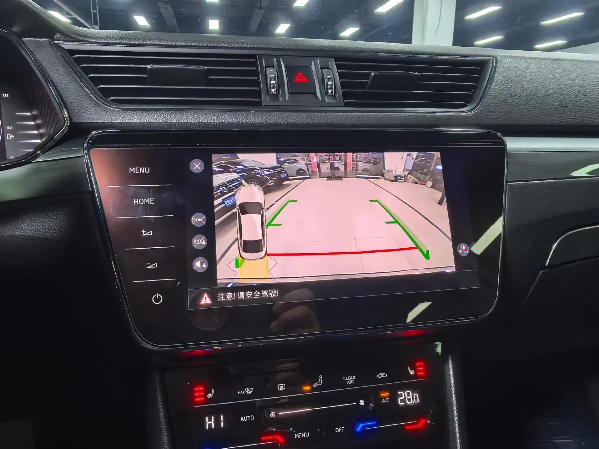 2022 Skoda Superb 1.4T 150HP L4 7DCT,autocango,china used car exporter,china ev exporter,chinese used car exporter,chinese used ev exporter