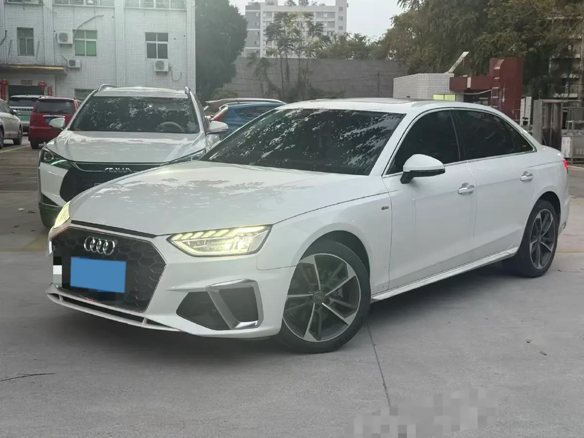 2020 Audi A4L 2.0T 190HP L4 7DCT,autocango,china used car exporter,china ev exporter,chinese used car exporter,chinese used ev exporter