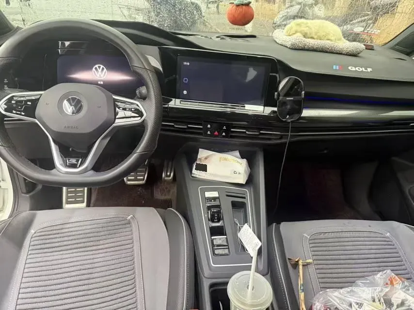 2023 Volkswagen Golf 1.4T 150HP L4 7DCT,autocango,china used car exporter,china ev exporter,chinese used car exporter,chinese used ev exporter
