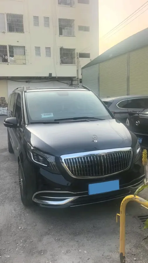 2020 Mercedes-Benz V Class 2.0T 211HP L4 9AT,autocango,china used car exporter,china ev exporter,chinese used car exporter,chinese used ev exporter