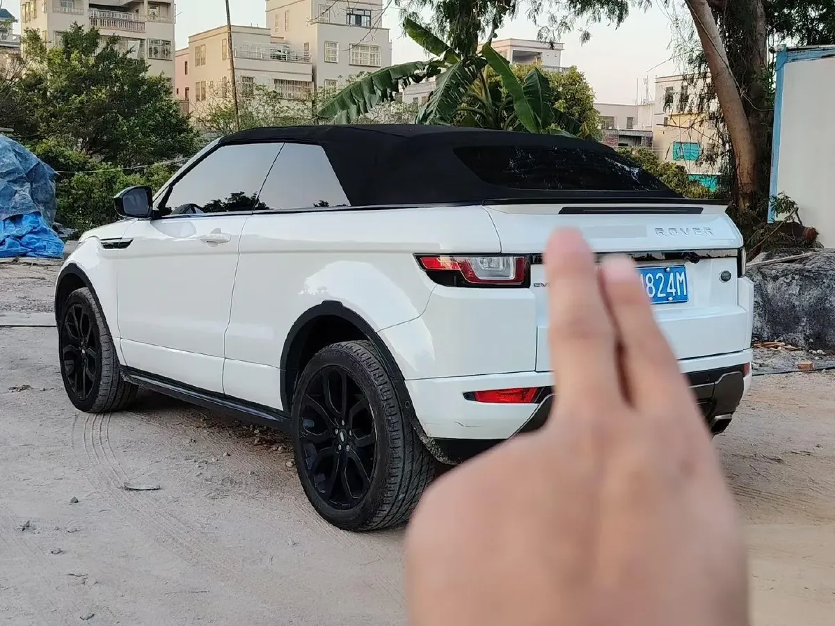 2017 Land Rover Range Rover Evoque 2.0T 241HP L4 9AT,autocango,china used car exporter,china ev exporter,chinese used car exporter,chinese used ev exporter