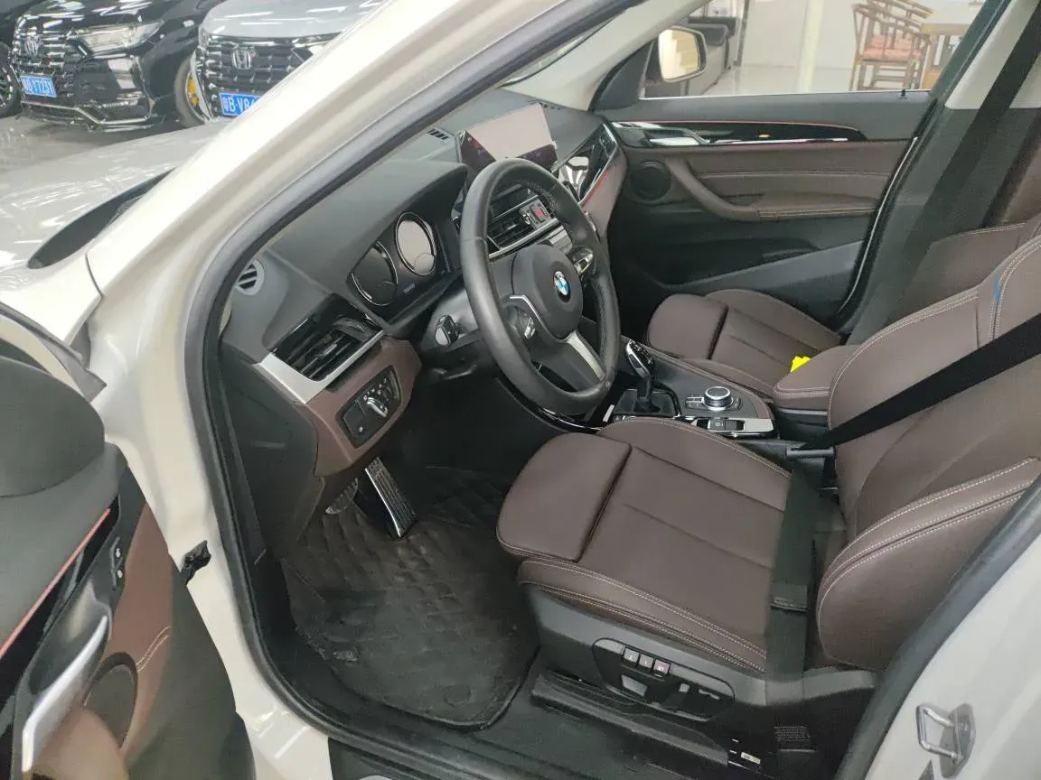 2020 BMW X1 1.5T 140HP L3 7DCT,autocango,china used car exporter,china ev exporter,chinese used car exporter,chinese used ev exporter