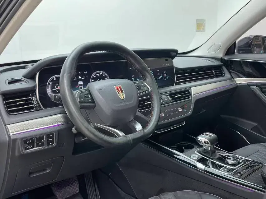 2022 HongQi HS5 2.0T 224HP L4 6AT,autocango,china used car exporter,china ev exporter,chinese used car exporter,chinese used ev exporter