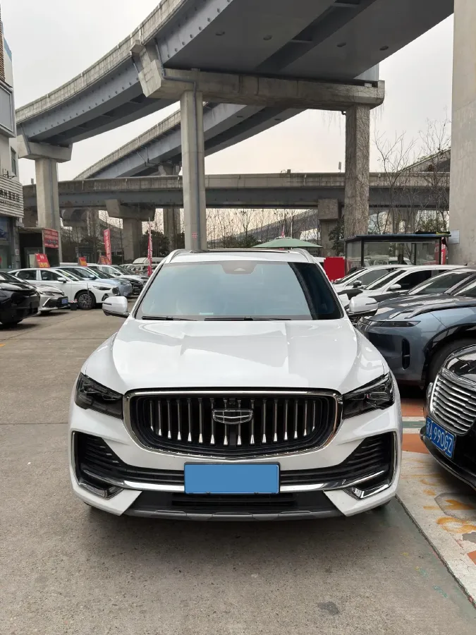2021 Geely Monjaro 2.0T 218HP L4 7DCT,autocango,china used car exporter,china ev exporter,chinese used car exporter,chinese used ev exporter