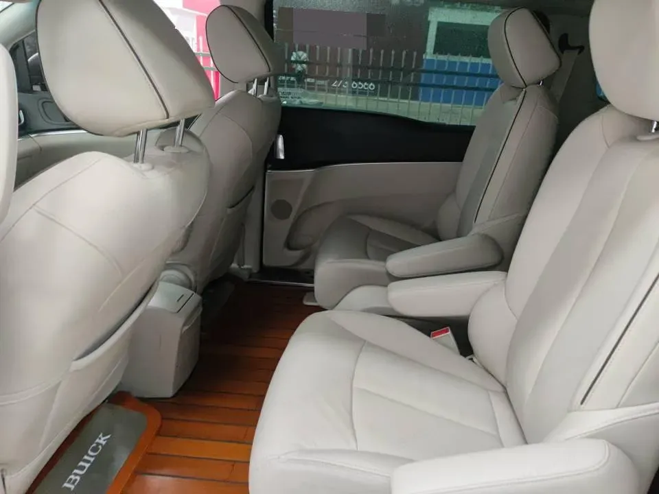 2021 Buick GL8 2.0T 237HP L4 9AT,autocango,china used car exporter,china ev exporter,chinese used car exporter,chinese used ev exporter