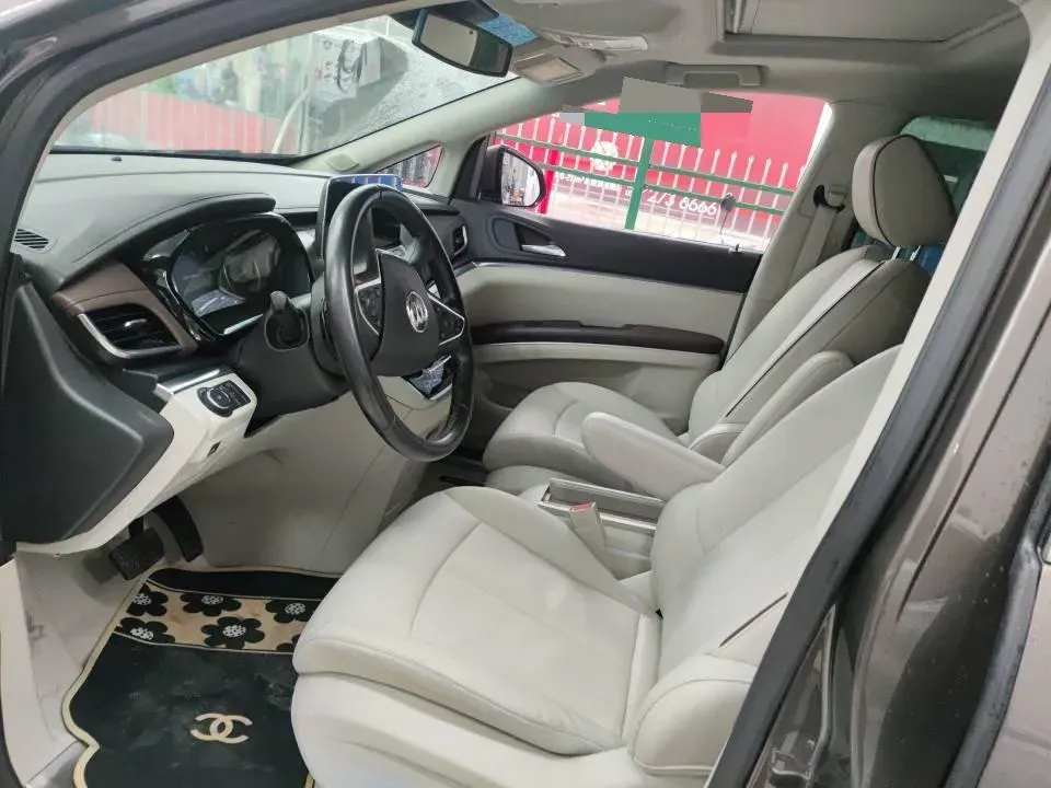 2021 Buick GL8 2.0T 237HP L4 9AT,autocango,china used car exporter,china ev exporter,chinese used car exporter,chinese used ev exporter