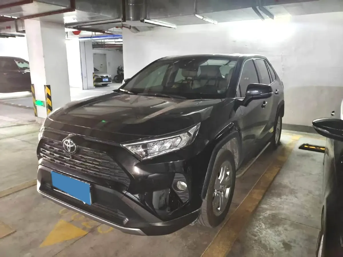 2020 Toyota RAV4 2.0L 171HP L4 CVT,autocango,china used car exporter,china ev exporter,chinese used car exporter,chinese used ev exporter