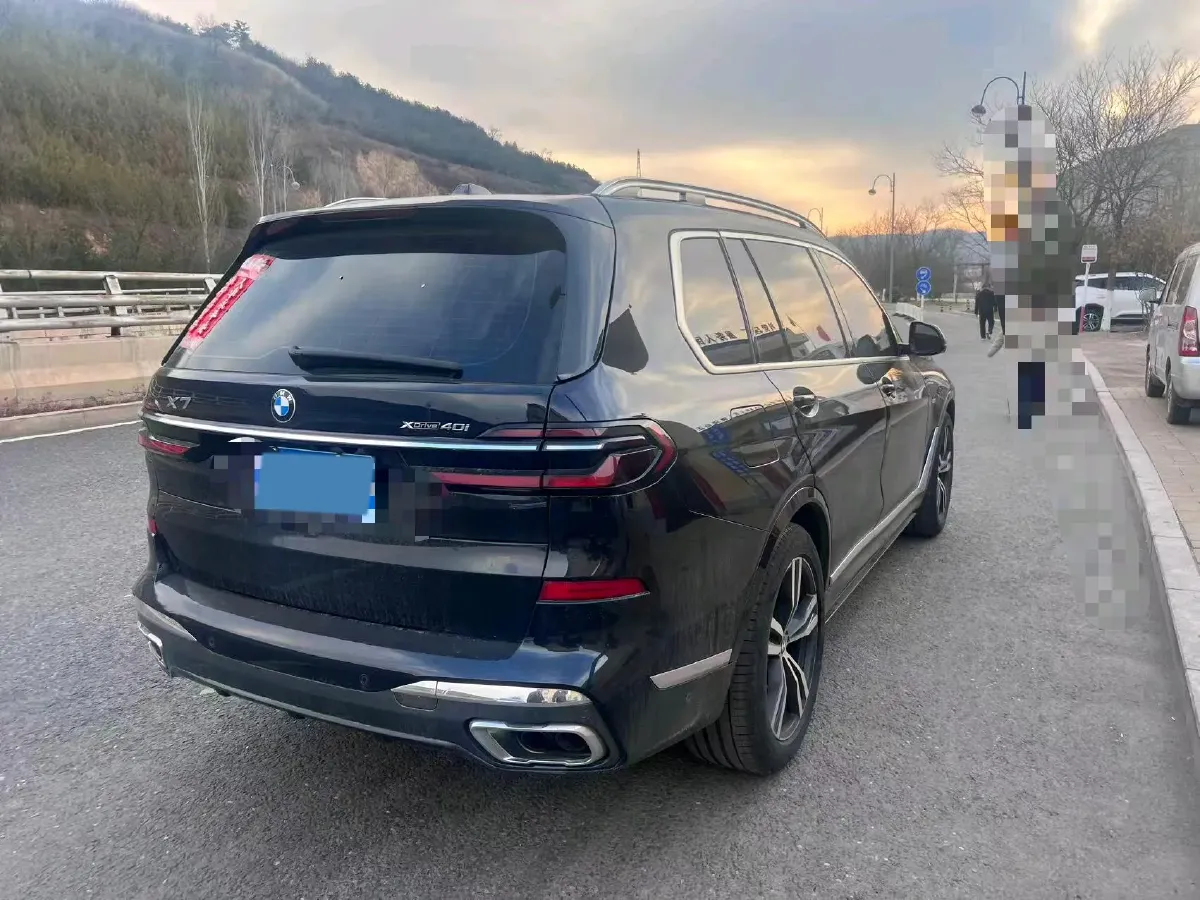 2023 BMW X7 3.0T 381HP L6 8AT,autocango,china used car exporter,china ev exporter,chinese used car exporter,chinese used ev exporter