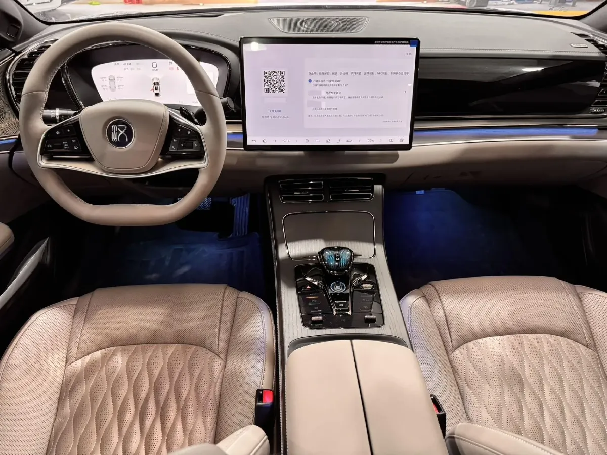 2025 BYD Han 1.5T 156HP L4 E-CVT PHEV,autocango,china used car exporter,china ev exporter,chinese used car exporter,chinese used ev exporter