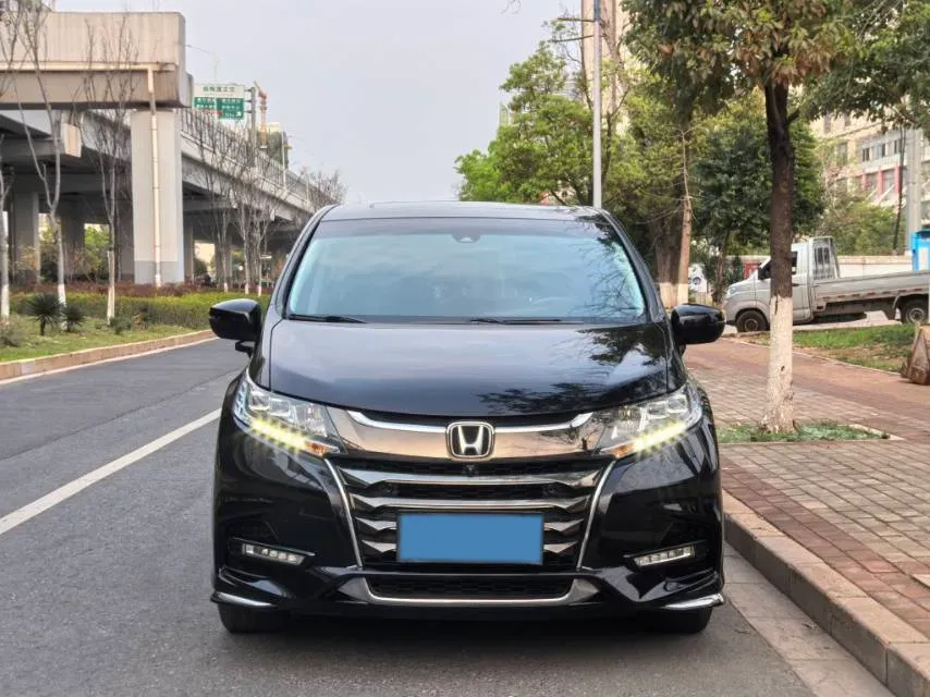 2019 Honda Odyssey 2.0L 146HP L4 E-CVT Hybrid,autocango,china used car exporter,china ev exporter,chinese used car exporter,chinese used ev exporter