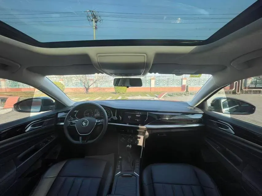 2020 Volkswagen Passat 1.4T 150HP L4 7DCT,autocango,china used car exporter,china ev exporter,chinese used car exporter,chinese used ev exporter