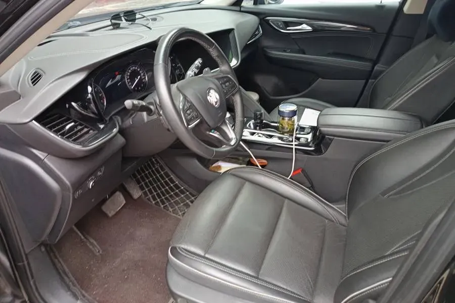 2022 Buick EnvisionPlus 2.0T 237HP L4 9AT,autocango,china used car exporter,china ev exporter,chinese used car exporter,chinese used ev exporter