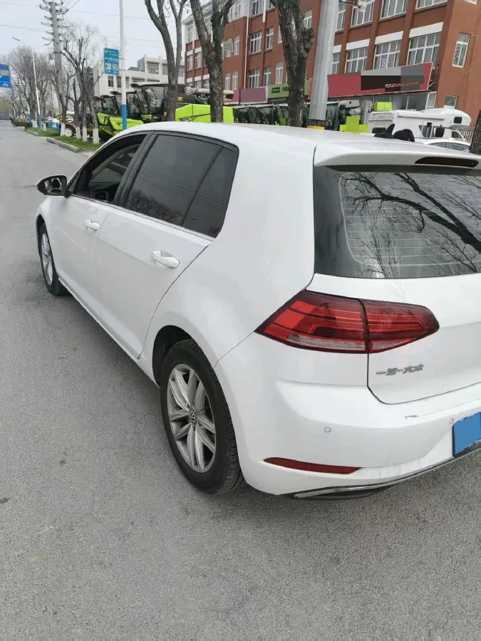 2019 Volkswagen Golf 1.2T 116HP L4 7DCT,autocango,china used car exporter,china ev exporter,chinese used car exporter,chinese used ev exporter