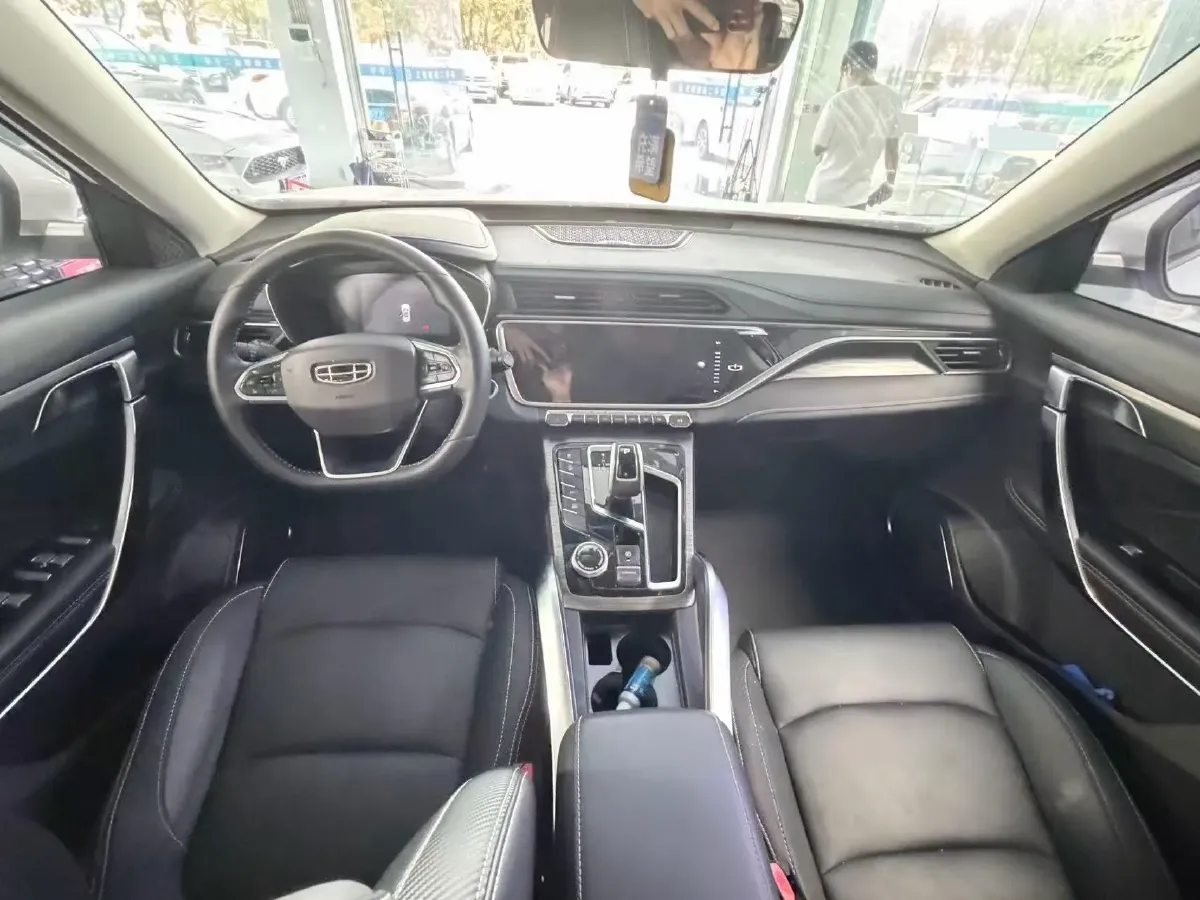 2020 Geely Azkarra 1.8T 184HP L4 7DCT,autocango,china used car exporter,china ev exporter,chinese used car exporter,chinese used ev exporter