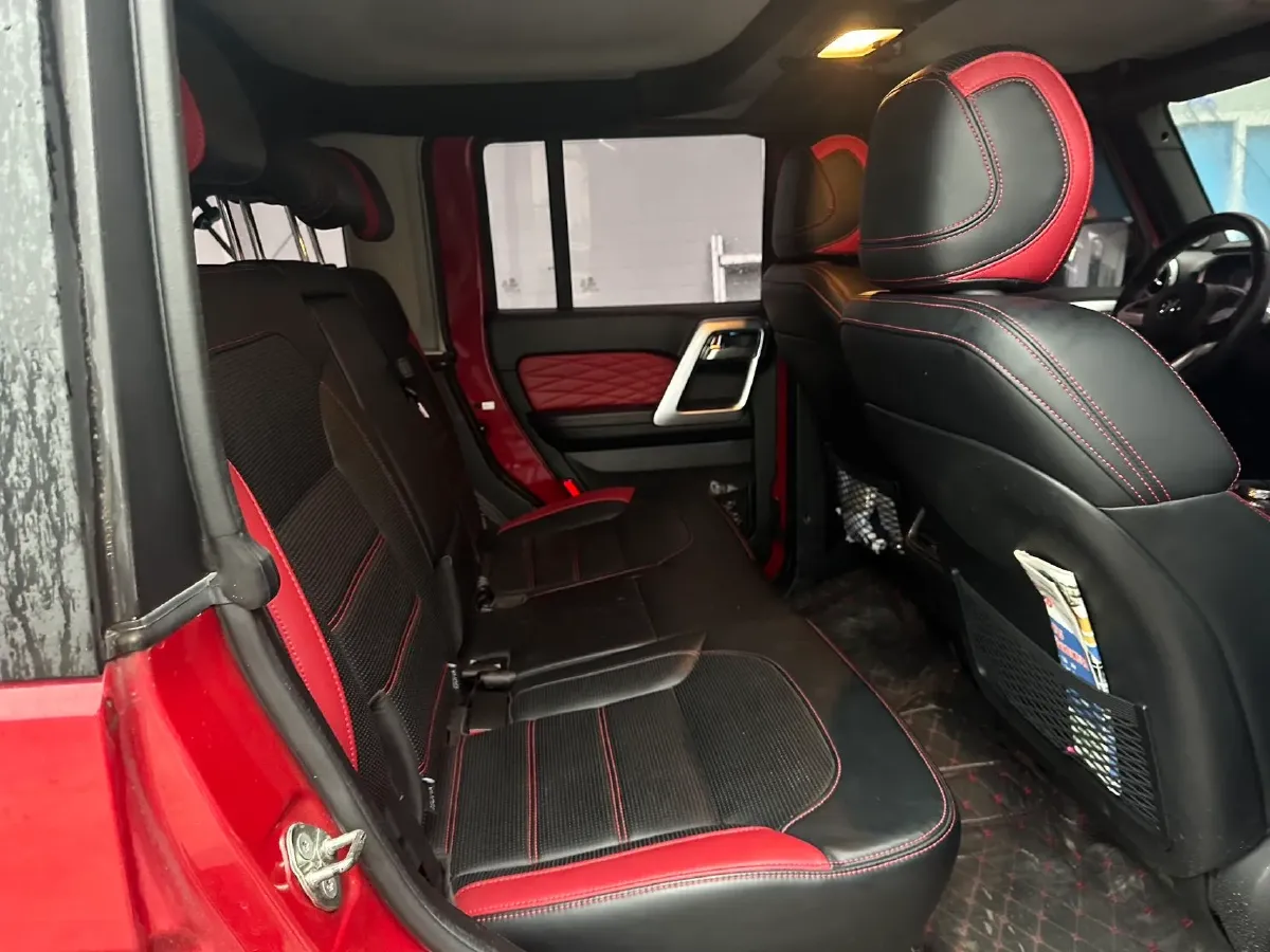 2018 Beijing BJ40 2.3T 250HP L4 6AT,autocango,china used car exporter,china ev exporter,chinese used car exporter,chinese used ev exporter