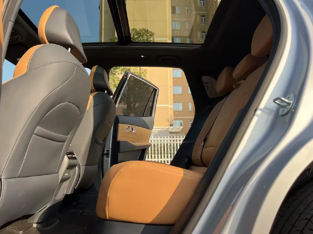 2025 BYD Sea Lion 05 DM-i 1.5L 101HP L4 E-CVT PHEV 18.3KWH,autocango,china used car exporter,china ev exporter,chinese used car exporter,chinese used ev exporter