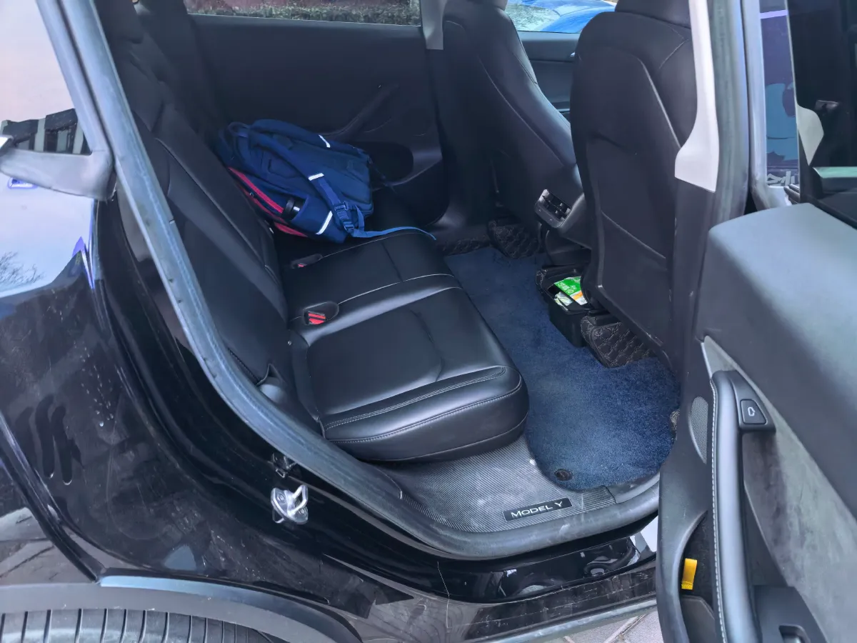 2022 Tesla Model Y BEV 60KWH,autocango,china used car exporter,china ev exporter,chinese used car exporter,chinese used ev exporter