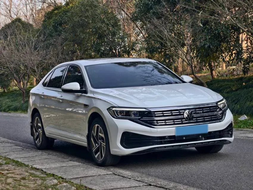 2023 Volkswagen Sagitar 1.4T 150HP L4 7DCT,autocango,china used car exporter,china ev exporter,chinese used car exporter,chinese used ev exporter