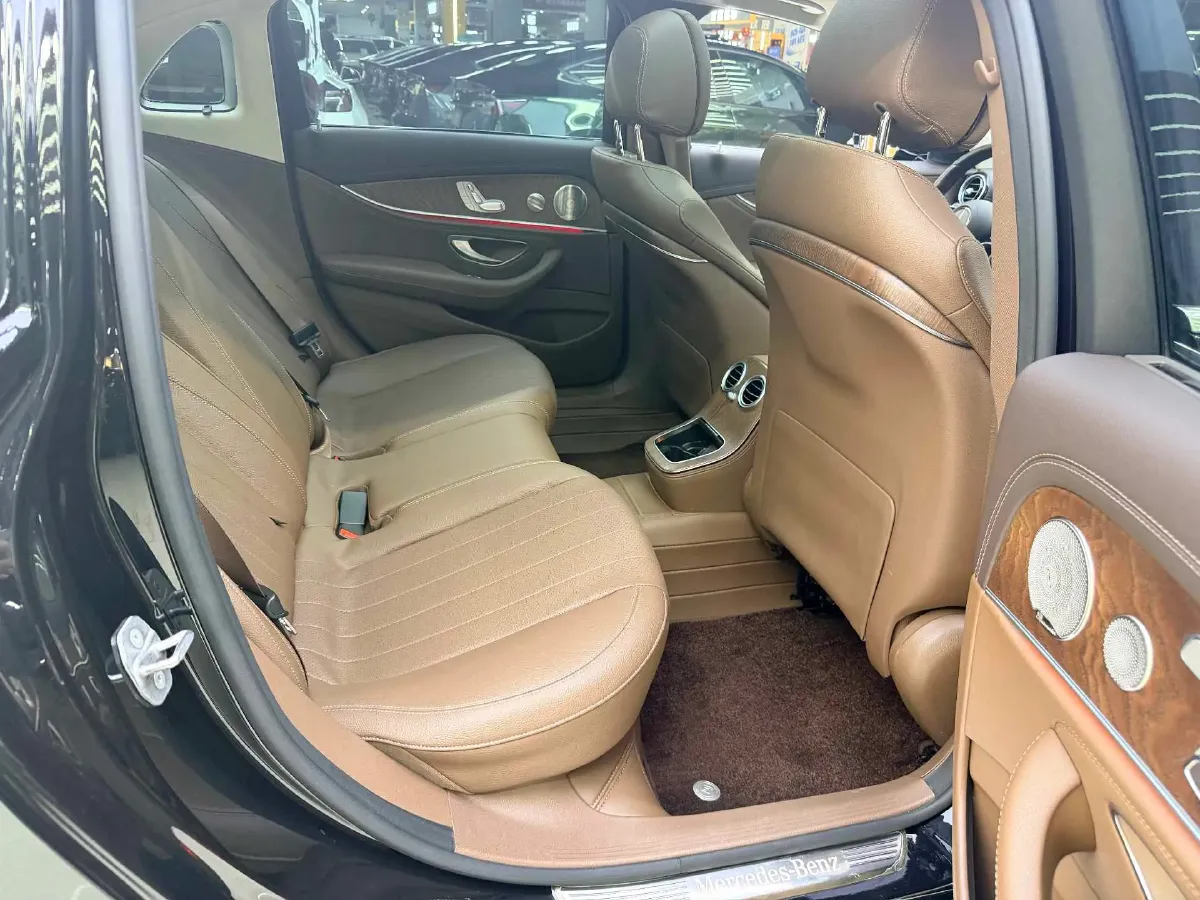 2023 Mercedes-Benz E Class 2.0T 258HP L4 9AT,autocango,china used car exporter,china ev exporter,chinese used car exporter,chinese used ev exporter
