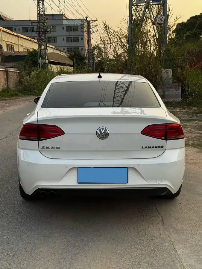 2017 Volkswagen Lamando 1.4T 131HP L4 7DCT,autocango,china used car exporter,china ev exporter,chinese used car exporter,chinese used ev exporter