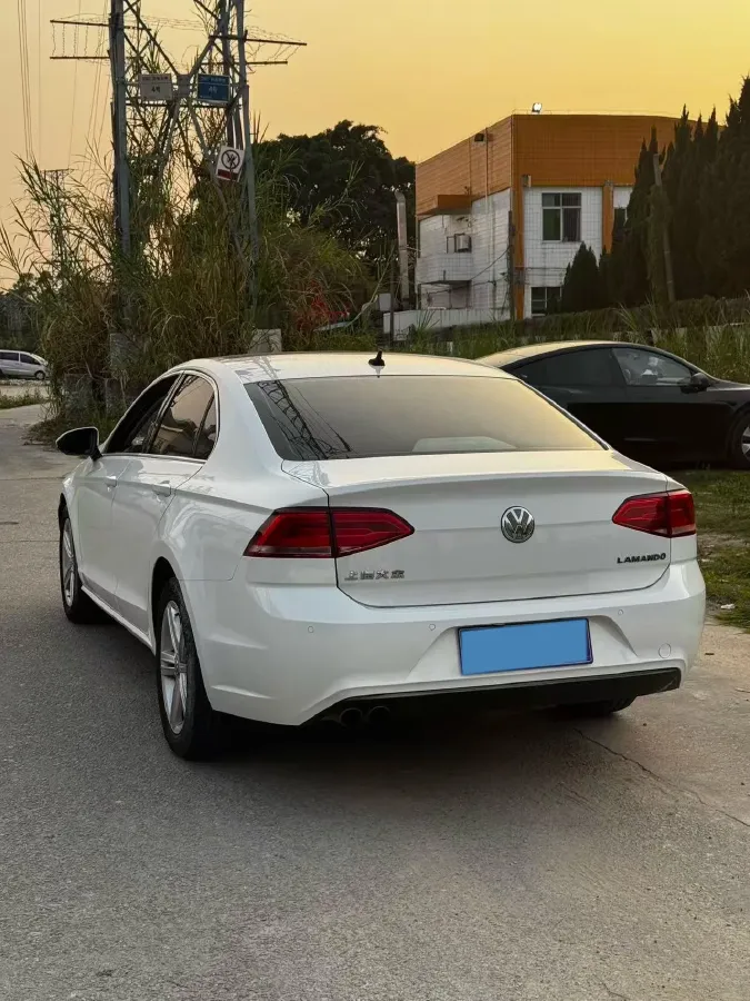 2017 Volkswagen Lamando 1.4T 131HP L4 7DCT,autocango,china used car exporter,china ev exporter,chinese used car exporter,chinese used ev exporter