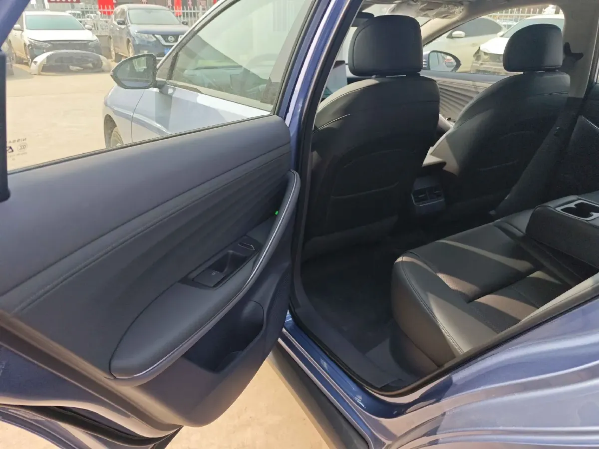 2026 Nissan N7 1.5L 102HP L4 1DHT PHEV,autocango,china used car exporter,china ev exporter,chinese used car exporter,chinese used ev exporter