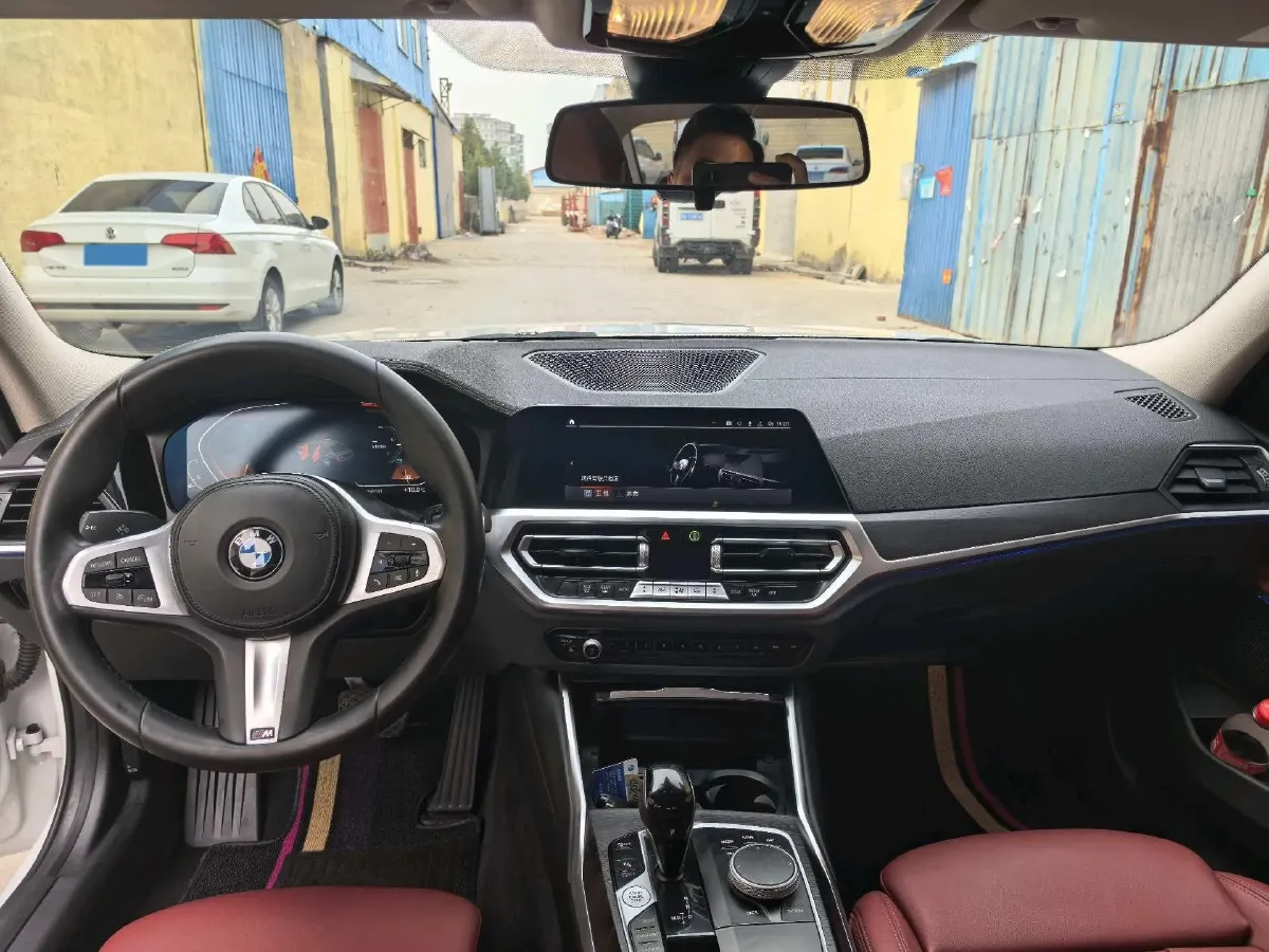 2022 BMW 3 Series 2.0T 184HP L4 8AT,autocango,china used car exporter,china ev exporter,chinese used car exporter,chinese used ev exporter