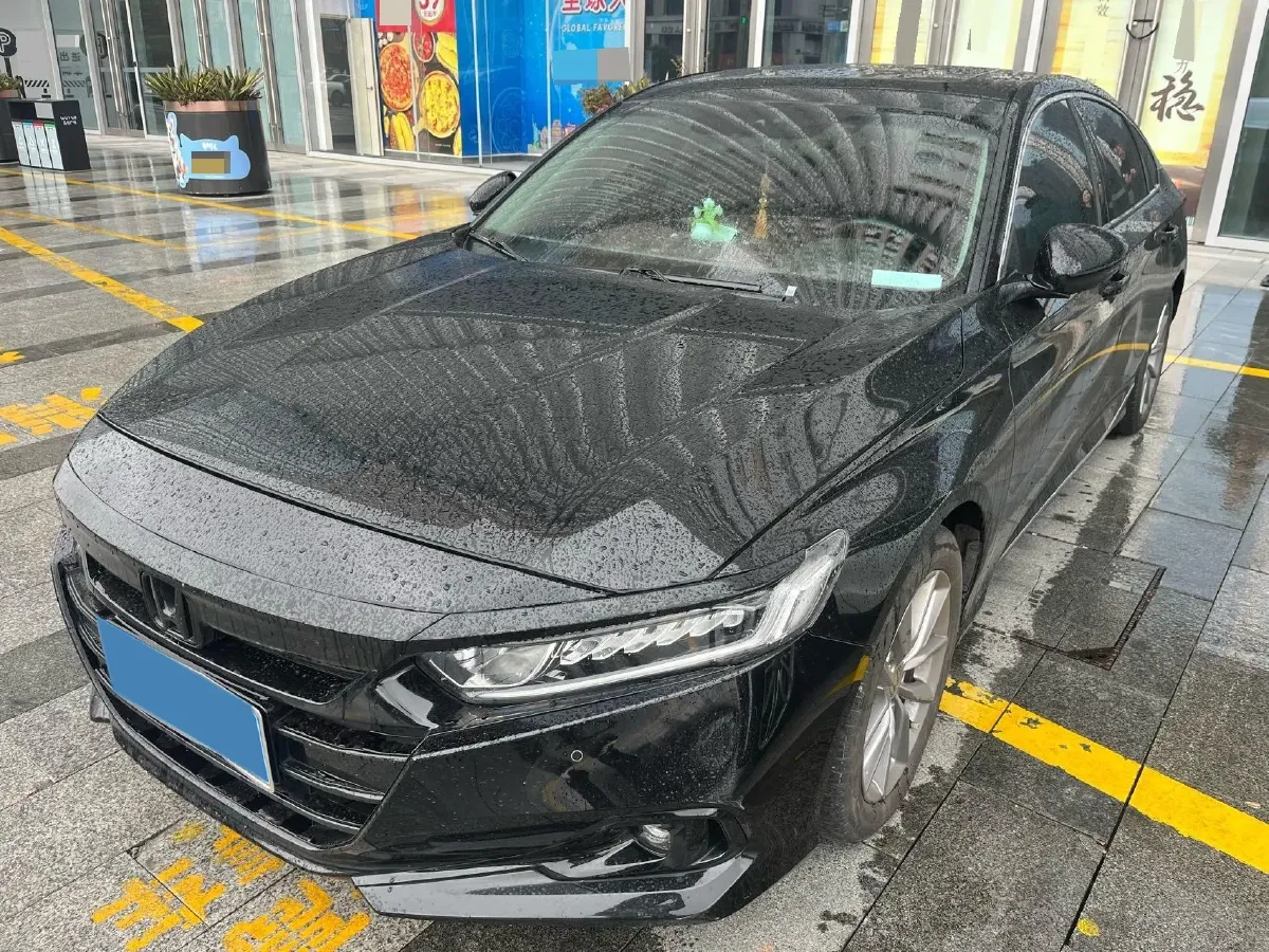 2022 Honda Accord 1.5T 194HP L4 CVT,autocango,china used car exporter,china ev exporter,chinese used car exporter,chinese used ev exporter