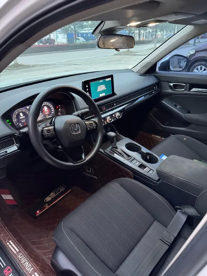 2023 Honda Civic 1.5T 182HP L4 CVT,autocango,china used car exporter,china ev exporter,chinese used car exporter,chinese used ev exporter